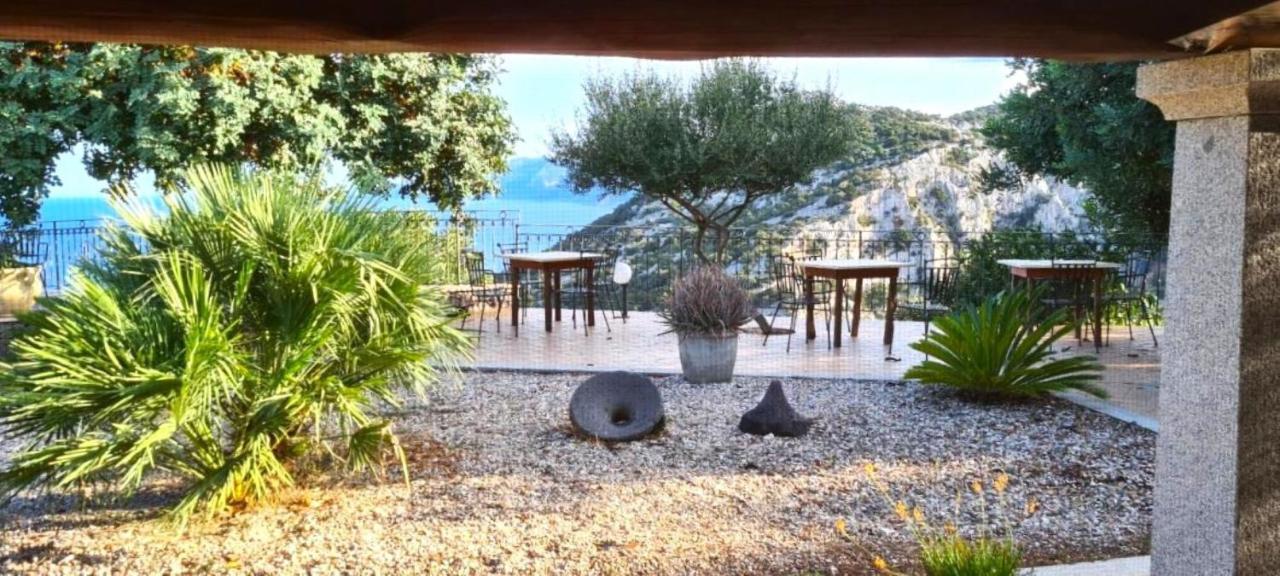 Hotel Turismo Rurale Villa Maria Caterina Cala Gonone Exteriör bild