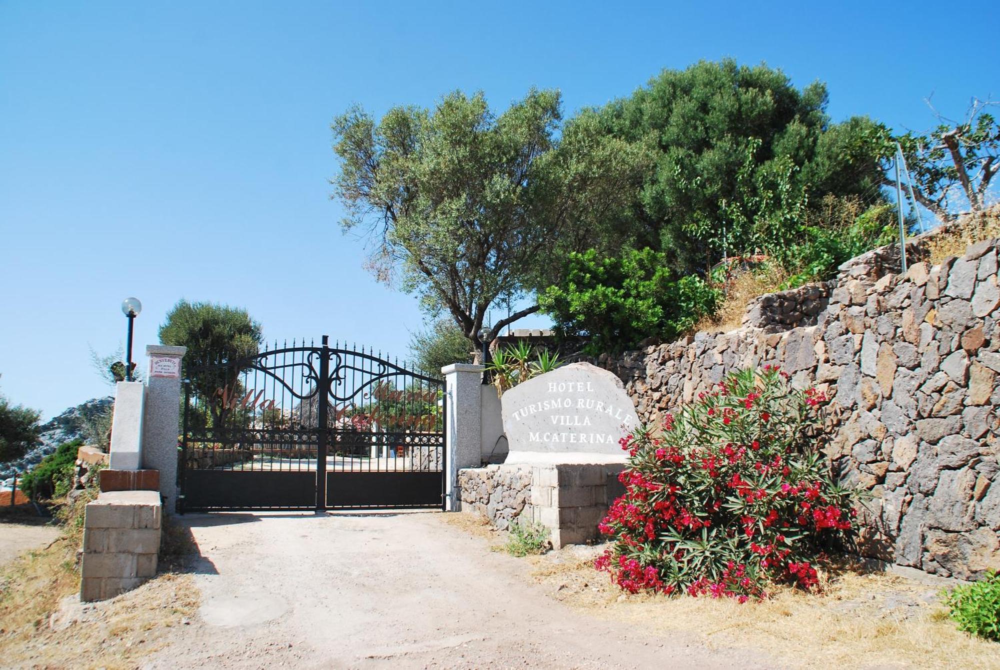 Hotel Turismo Rurale Villa Maria Caterina Cala Gonone Exteriör bild