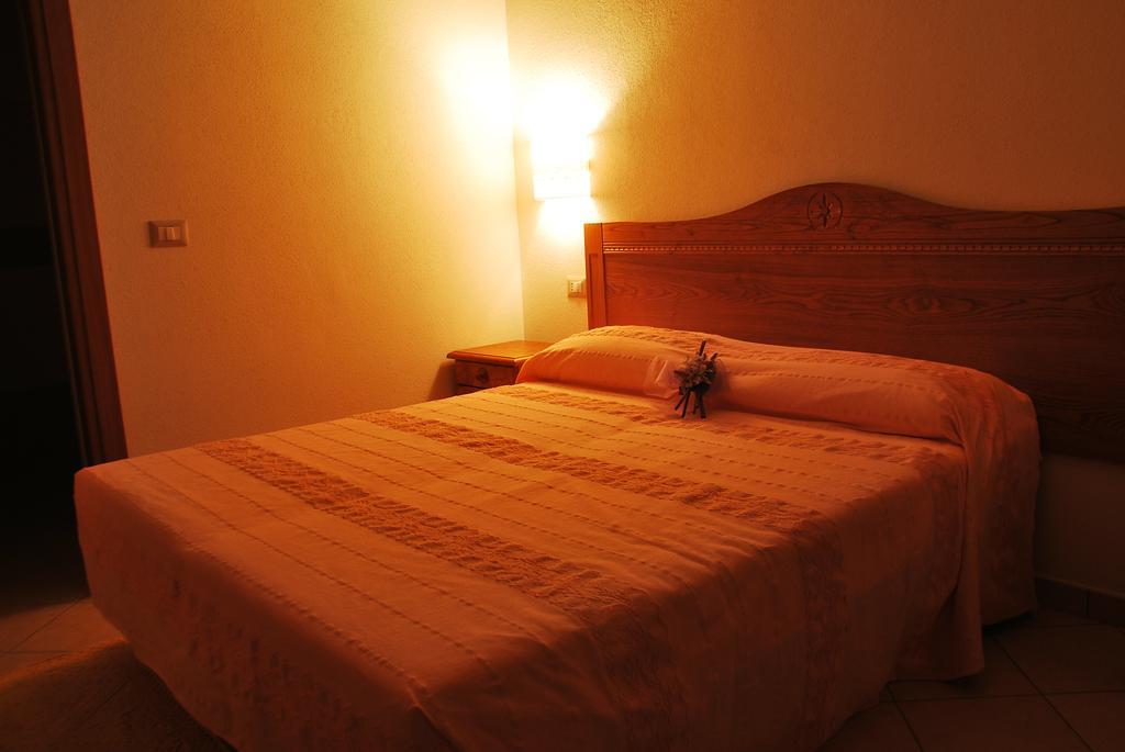 Hotel Turismo Rurale Villa Maria Caterina Cala Gonone Exteriör bild