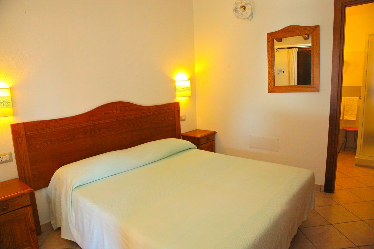 Hotel Turismo Rurale Villa Maria Caterina Cala Gonone Exteriör bild