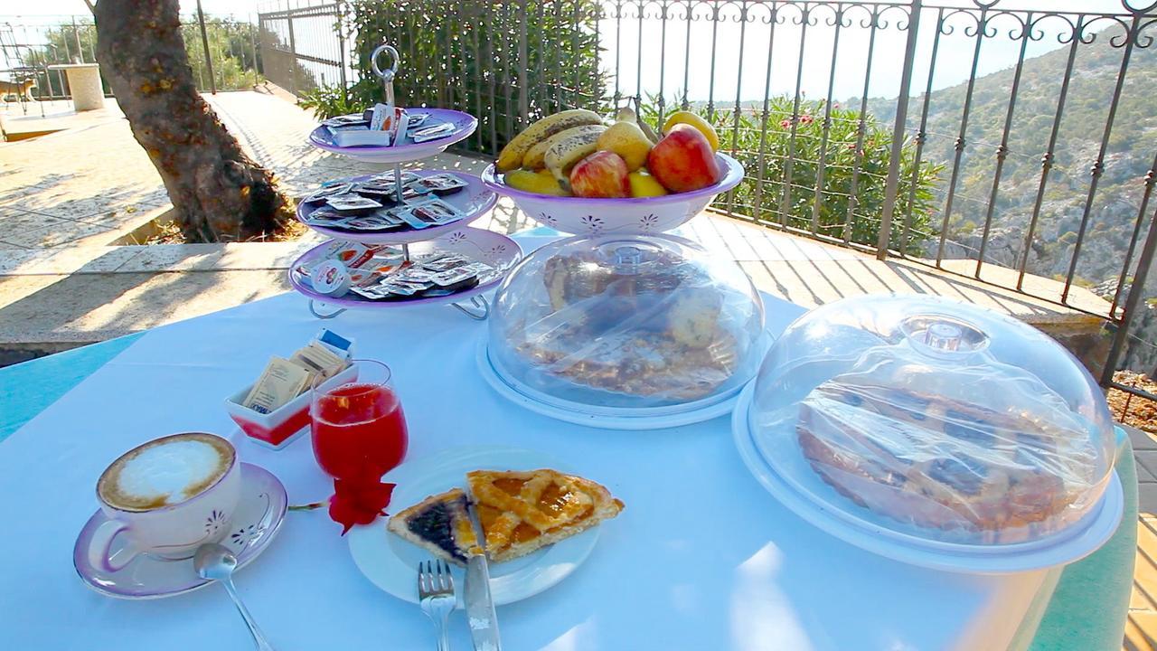 Hotel Turismo Rurale Villa Maria Caterina Cala Gonone Exteriör bild